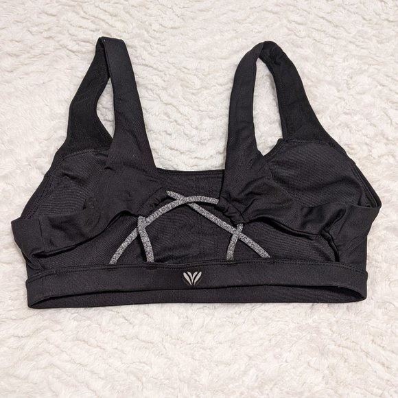 ❤ Forever 21 Black Strappy Sports Bra Medium - Picture 3 of 6